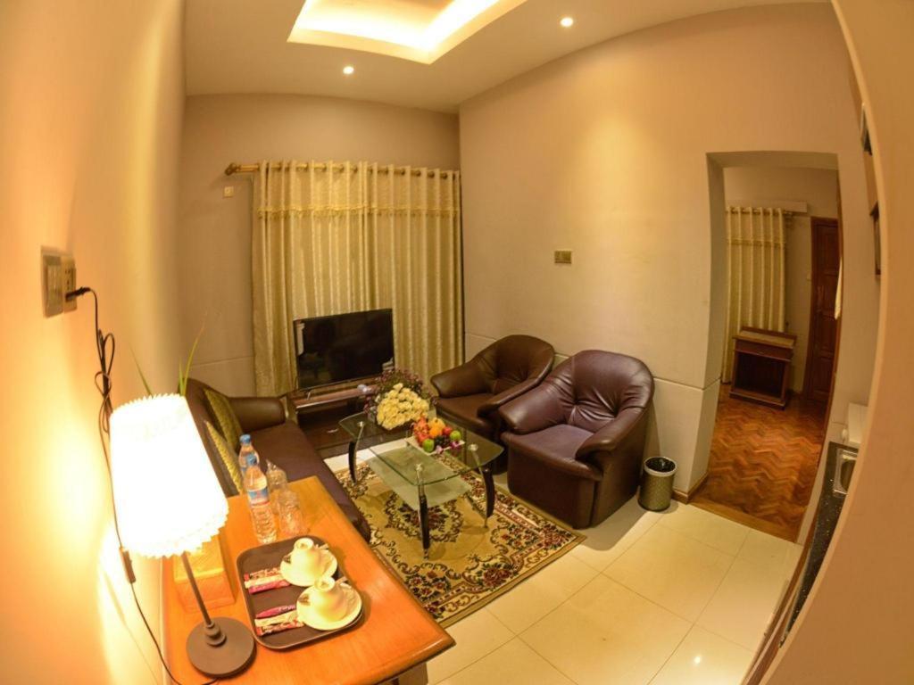Shwe Taung Tan Hotel - Lake View Munywa Zewnętrze zdjęcie