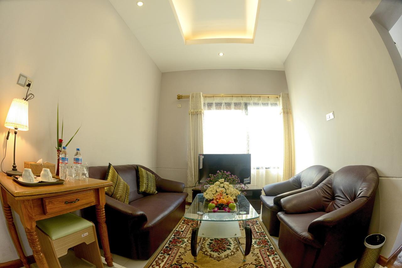 Shwe Taung Tan Hotel - Lake View Munywa Zewnętrze zdjęcie