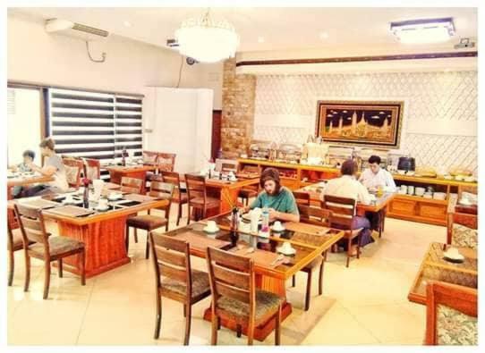 Shwe Taung Tan Hotel - Lake View Munywa Zewnętrze zdjęcie